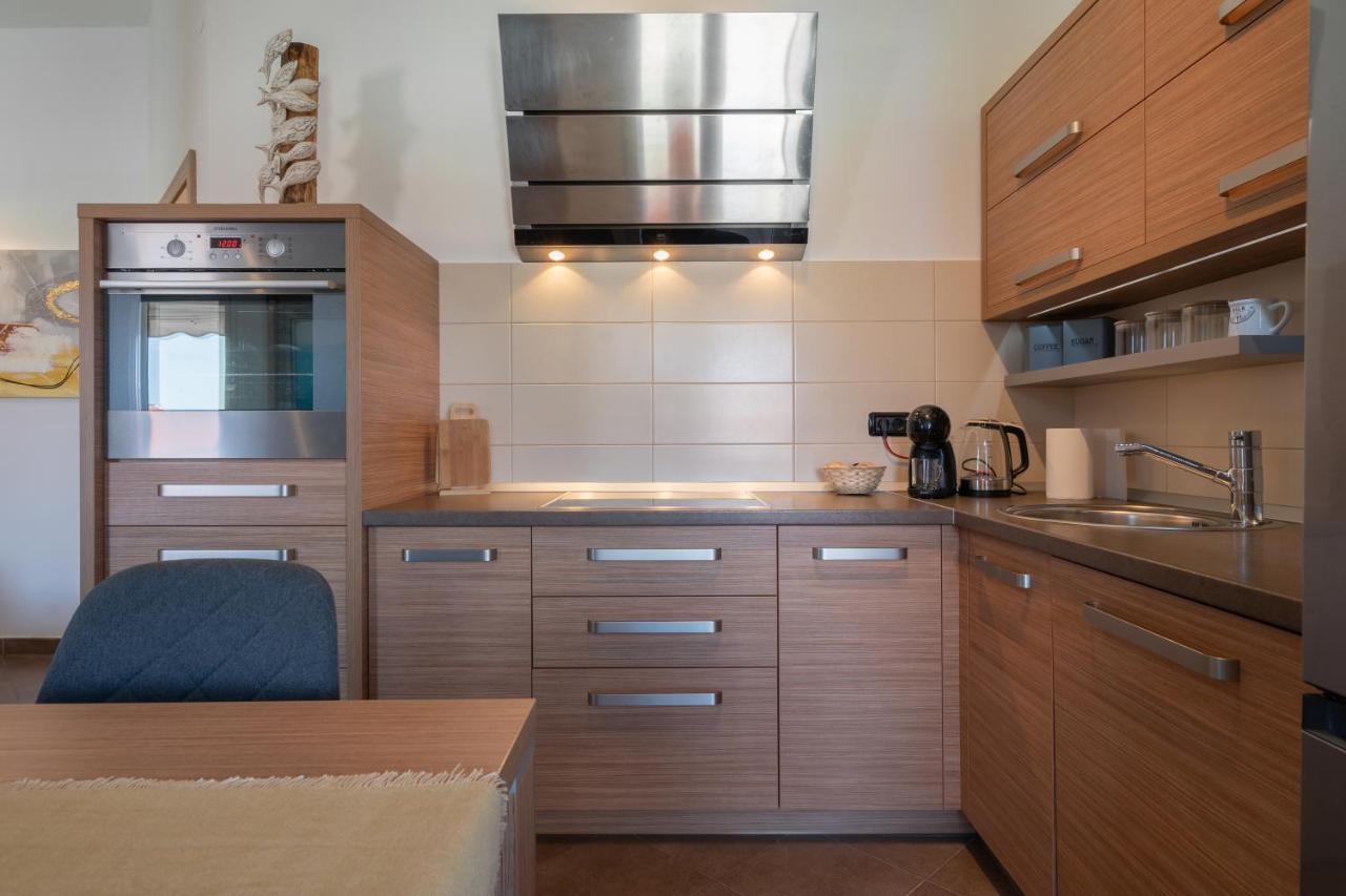 Penthouse Gea Premantura Exterior foto