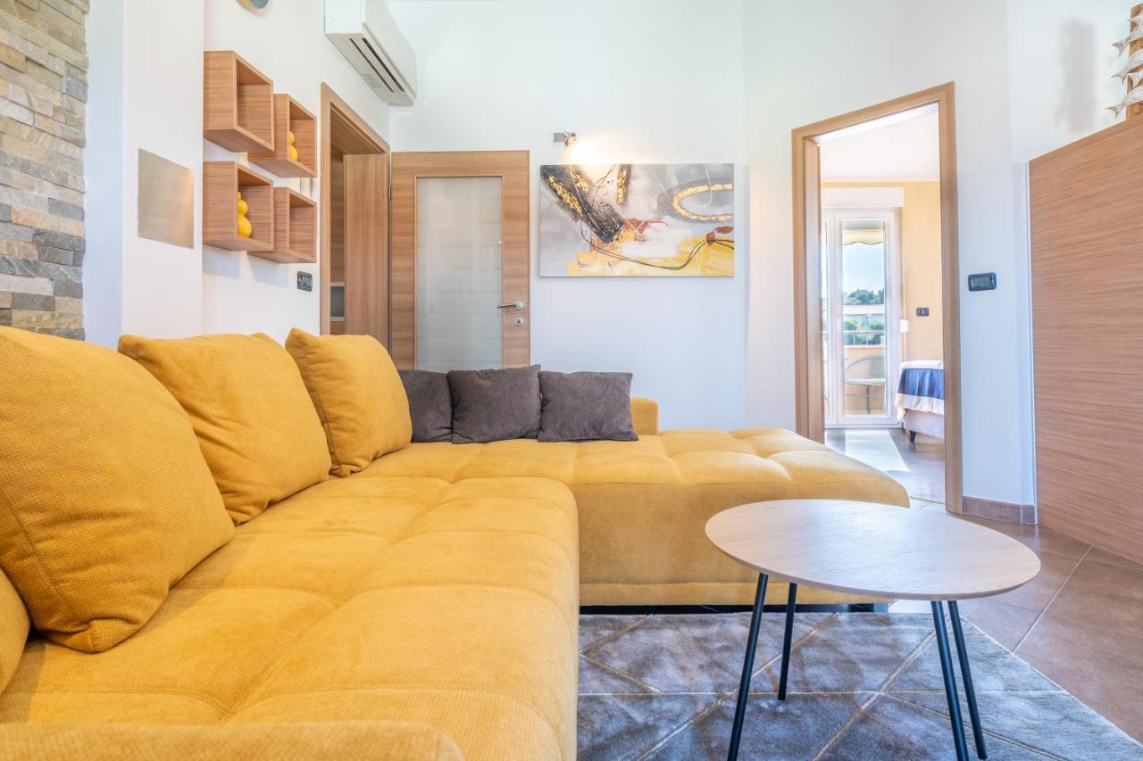 Penthouse Gea Premantura Exterior foto