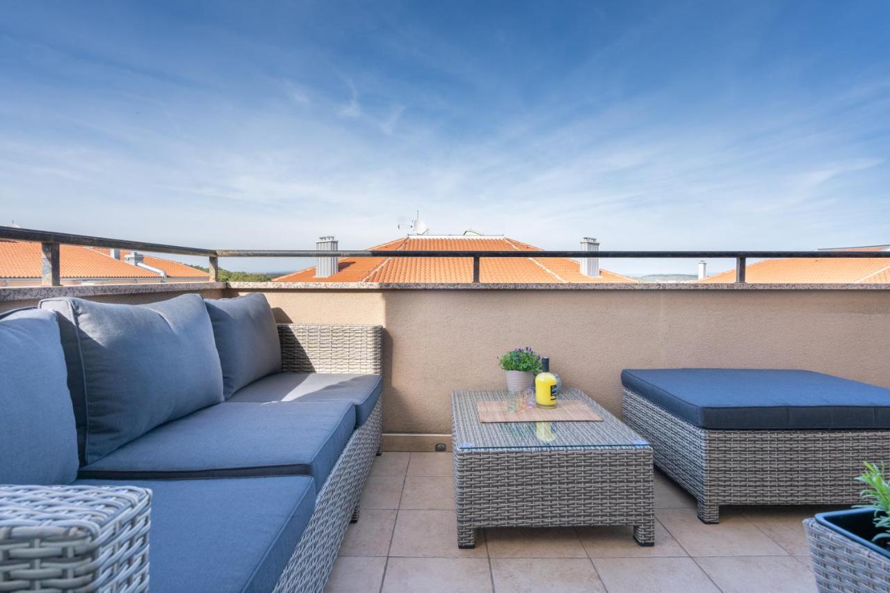 Penthouse Gea Premantura Exterior foto